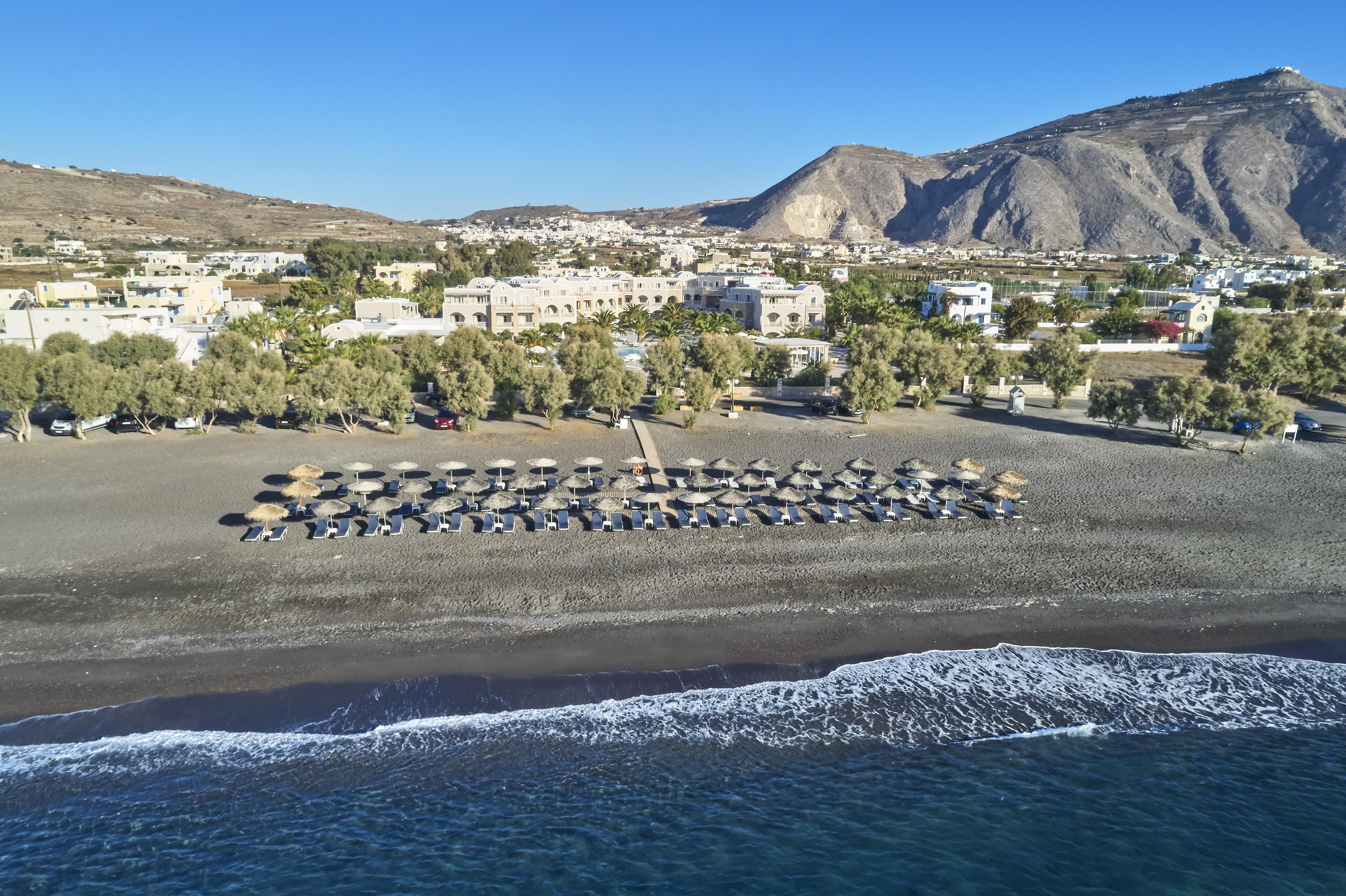 Santo Miramare Beach Resort Períssa Extérieur photo