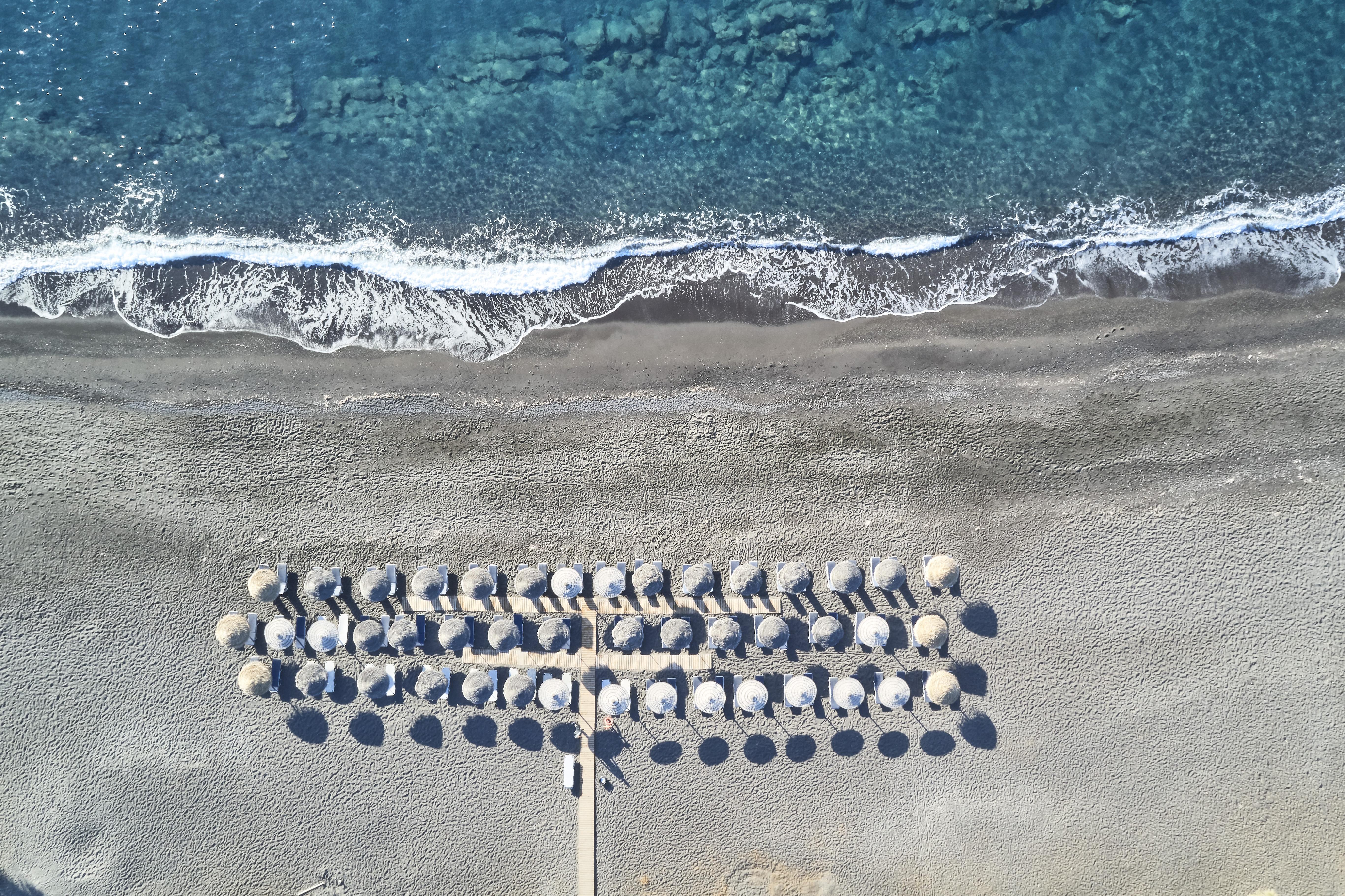 Santo Miramare Beach Resort Períssa Extérieur photo