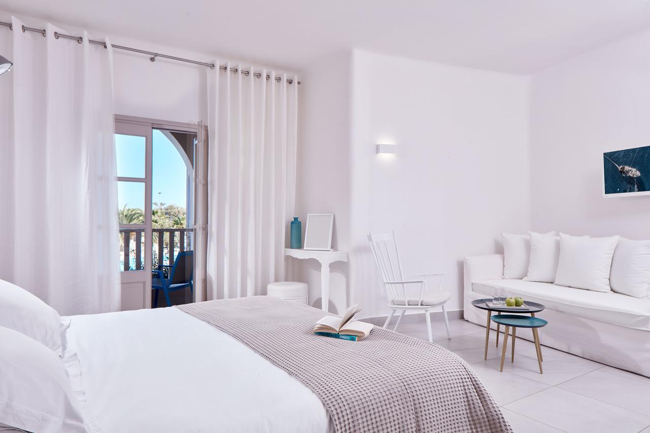 Santo Miramare Beach Resort Períssa Extérieur photo