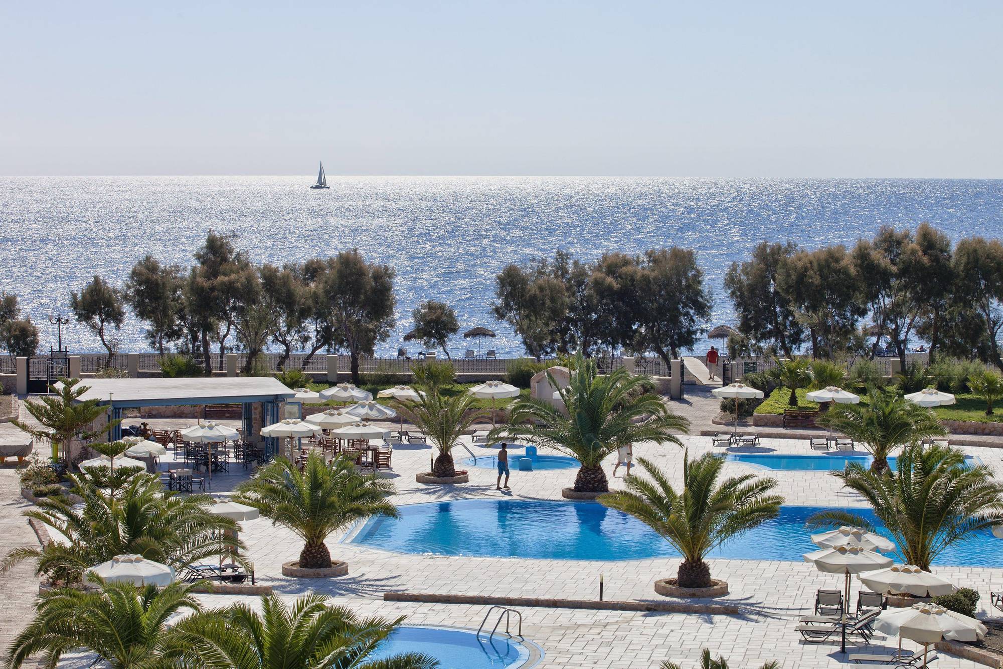 Santo Miramare Beach Resort Períssa Extérieur photo